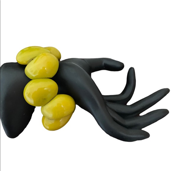 Monies Jewelry - GERDA LYNGGAARD vintage Monies Copenhagen Danish Lime green Horn bracelet